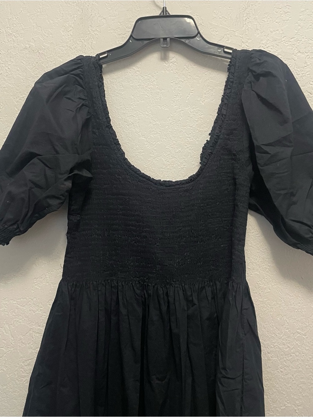 Hill House The Louisa Nap Dress Smocked Puff Sleeve Midi Black Large - Picture 2 of 5